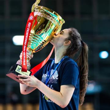 Peti zaporedni naslov državnih prvakinj za odbojkarice Calcit Volleyja (8)